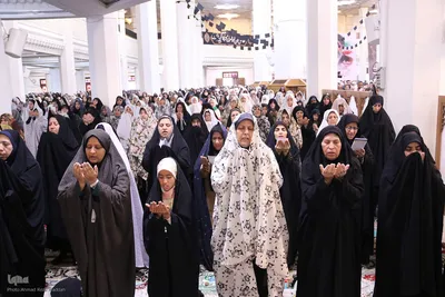 اقامه نماز عید سعید فطر در حرم شاهچراغ(ع)