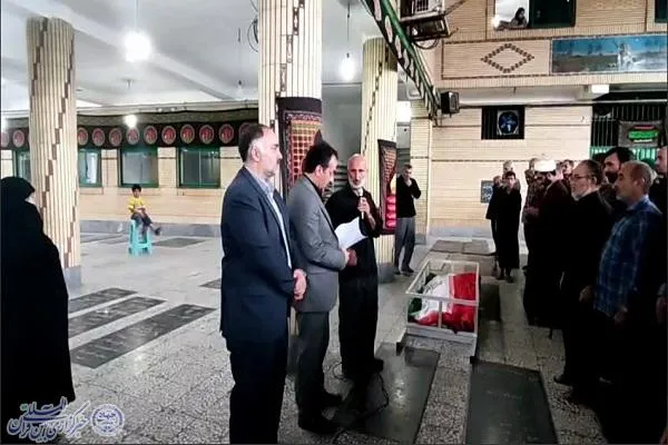 آیین تشییع پیکر مادر شهیدان رستم زاده گنجی در بابل