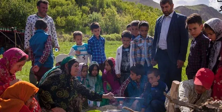 معلمی که مدرسه روستایی را جهانی کرد