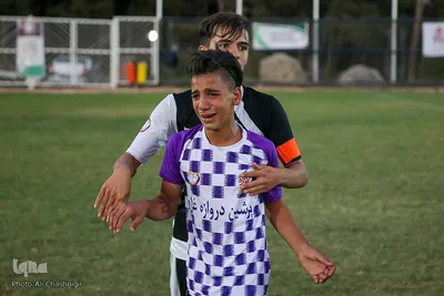 قهرمانان بزرگ، نان آوران کوچک