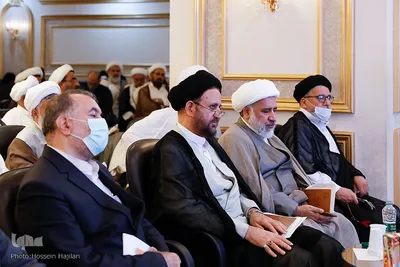 نشست هم اندیشی خادمان فرهنگی کاروانها