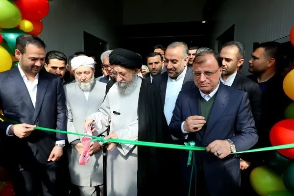دولت با تمام امکانات در راستای رفع موانع تولید اقدام کند