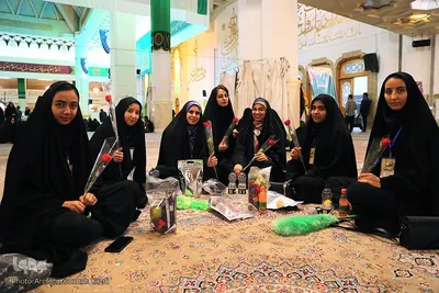 جشن آغاز سال تحصیلی با حضور دختران دانشجو