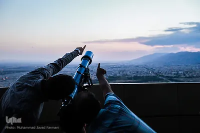 رویت هلال ماه شوال در برج میلاد