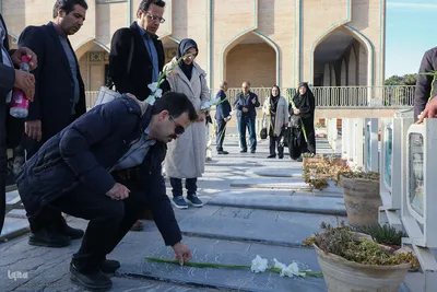 تجدید میثاق اعضای جهاددانشگاهی واحد اصفهان با شهدا