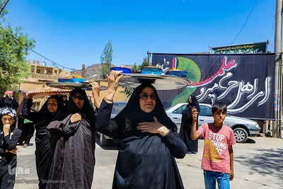 آیین سنتی ۶ امام حسین در شهر بَرزُک کاشان