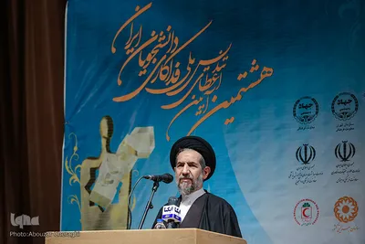 حجت الاسلام والمسلمین سید محمدحسن ابوترابی‌فرد در هشتمین آیین اعطای تندیس ملی فداکاری دانشجویان ایران