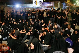 احیاء شب بیست و یکم ماه رمضان در کهف الشهدای تهران
