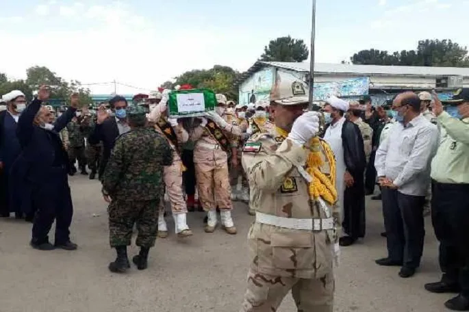 برگزاری مراسم تشییع پیکر «شهید محمدرئوف رضایی» در کرمانشاه