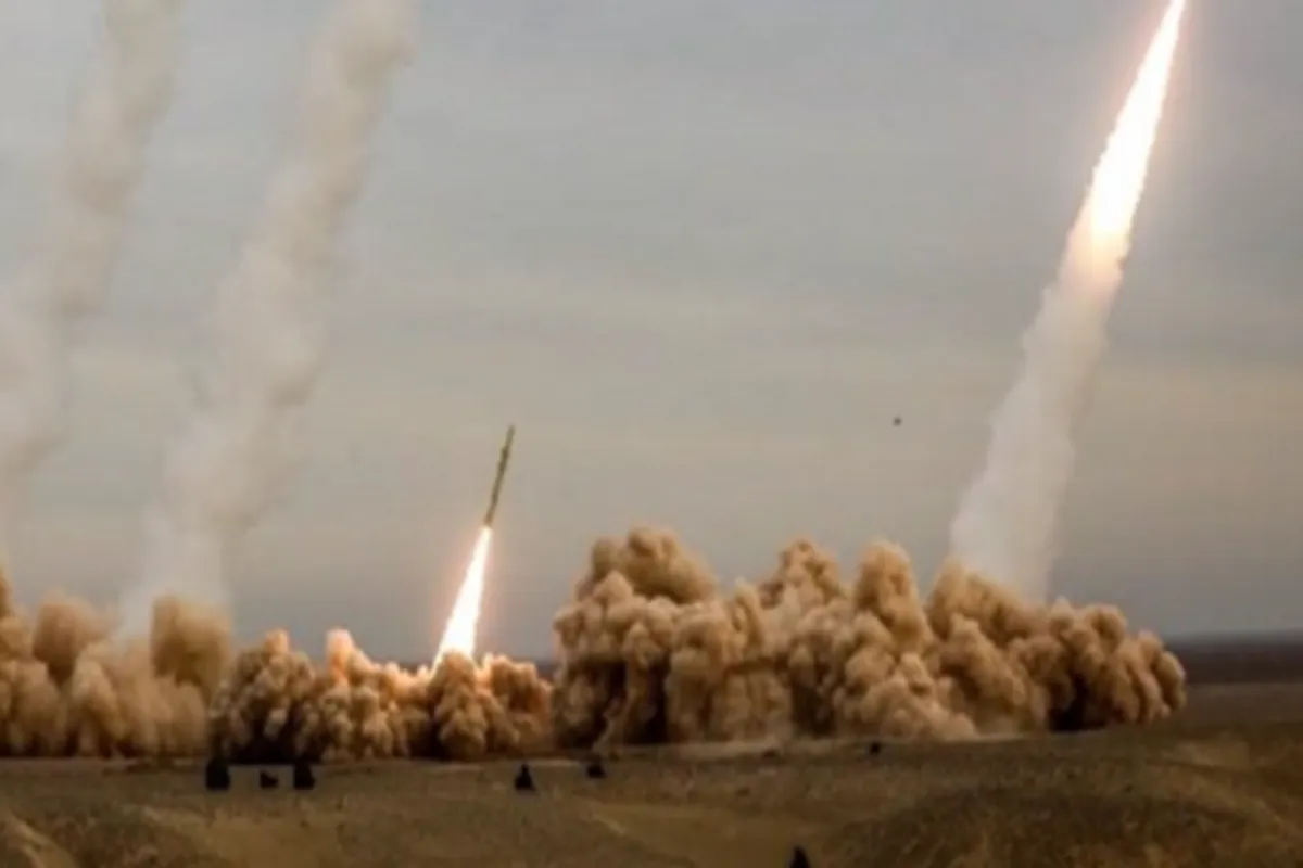 Murka, Ratusan Rudal Iran Serang Israel, Pangkalan Udara Hancur