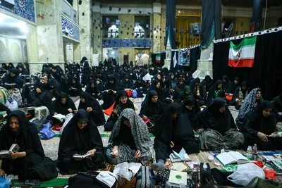 مراسم احیای شب نوزدهم ماه رمضان در مسجد جامع واوان