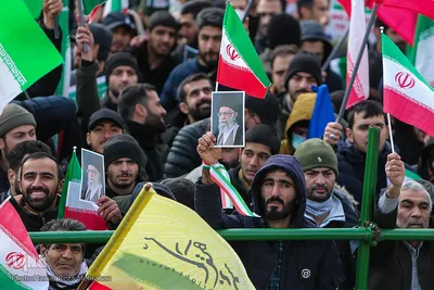 جشن پیروزی انقلاب اسلامی در میدان آزادی