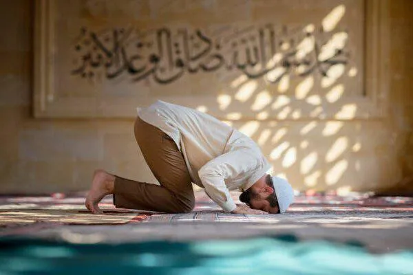İlahi dinlərdə namaz