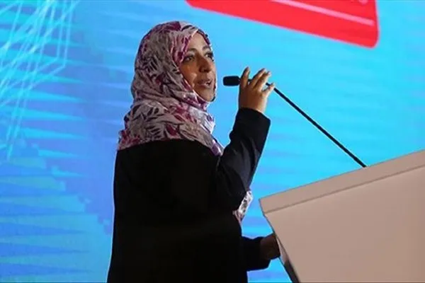 Nobel mükafatlı Yəmənli fəal BƏƏ və Səudiyyəni ittiham etdi