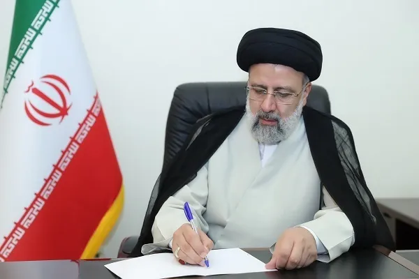 Iranian Pres. Felicitates Eid Al-Adha to Heads of Muslim States