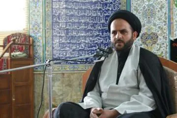راهبرد اصلى دشمن، القاء فروپاشى نظام اسلامى است