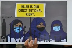 Malala Ta Nuna Goyon Bayanta Ga Mata Musulmi Masu Saka Hijabi A India