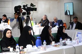 نشست هم اندیشی الگوی اسلامی ایرانی پیشرفت