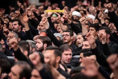 مراسم عزاداری شام غریبان در حسینیه امام خمینی(ره)