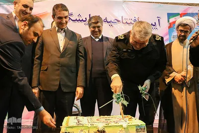 آئین افتتاحیه نمایشگاه دستاوردهای انقلاب اسلامی در اراک