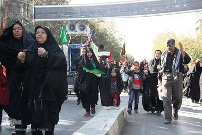 سوگواري «جاماندگان از اربعين» در حرم شاهچراغ(ع)