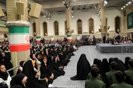 دیدار هزاران نفر از دانش‌آموزان و دانشجویان با رهبر انقلاب