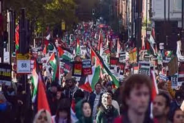 Manifestations en France pour exiger un cessez-le-feu immédiat à Gaza
