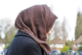 Gaidi ajaribu kumnyonga Mwanamke Mwislamu kwa hijabu aliyokuwa amevaa