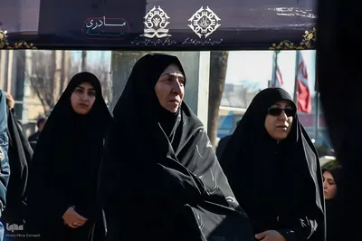 تشییع شهدای گمنام در اراک‎