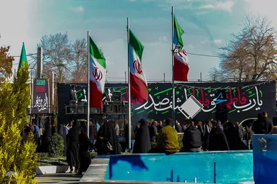 تشییع شهدای گمنام در اراک‎