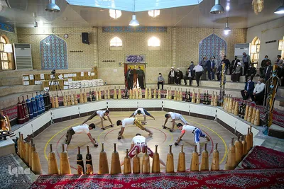 تجلیل از پهلوانان زورخانه خلیل عقاب‎