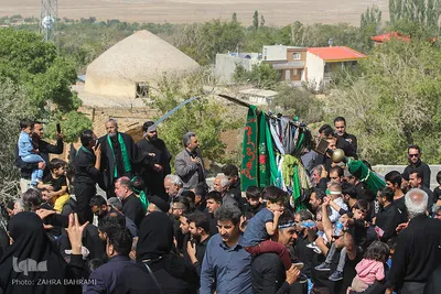عزاداری ظهر عاشورا در روستای انجدان - اراک/عکاس:زهرا بهرامی