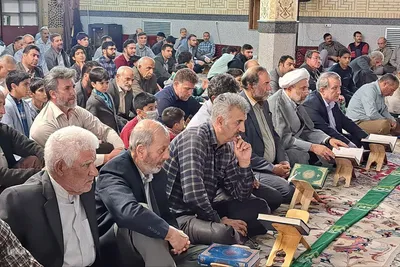 محفل انس با قرآن کریم شب گذشته در مهدیه اعظم سمنان برگزار شد