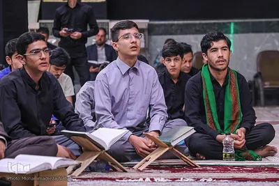 محفل انس با قرآن با تلاوت قاری بین‌المللی در بیرجند