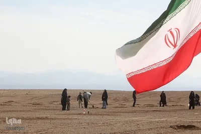 غرس نهال در روز طبیعت