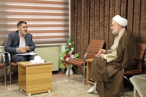 پیگیری مشکلات در جامعه تحول ایجاد می‌کند