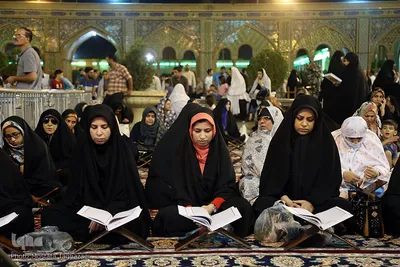 محفل قرآنی در جوار سید‌الکریم(ع)