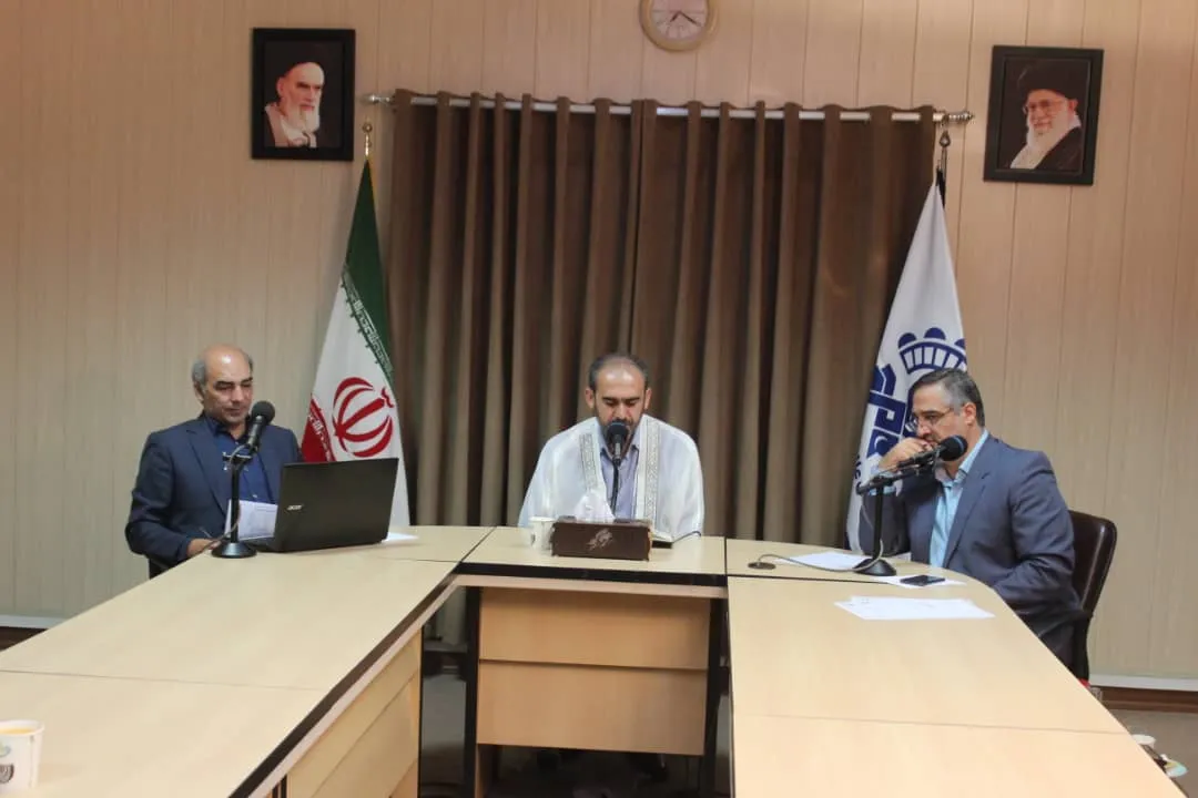 یازدهمین جلسه ارتقای قاریان ممتاز قرآن برگزار شد + عکس