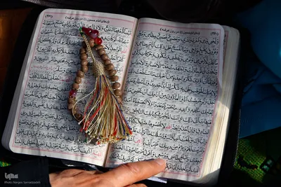 مراسم دعای عرفه در گلستان شهدای اصفهان