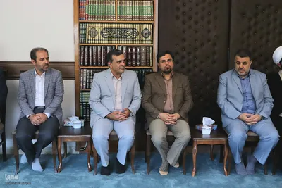 دیدار دست‌اندرکاران جشنواره ملی قرآن دانشجویان با نماینده ولی فقیه در آذربایجان شرقی‎