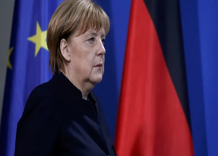 Informe: Merkel pidió a europeos no mudar su embajada a Al-Quds