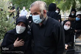 پدر و مادر زنده یاد «مهشاد کریمی» خبرنگار فقید ایسنا