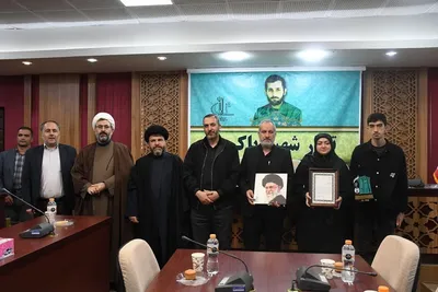 نشست تبیینی با عنوان «تروریسم علمی و پاسداشت مقام علمی دانشمند شهید دکتر حسین ذکی دیزجی»