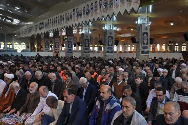 نماز جمعه ساری به امامت حجت الاسلام سید حسین حسینی کارنامی، امام جمعه موقت ساری