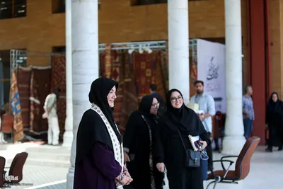 تجلیل از پیش‌کسوتان صنایع دستی در فرهنگستان هنر