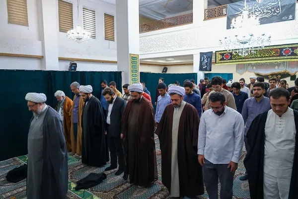 اعتکاف دانشجویی در مسجد دانشگاه علوم پزشکی تبریز
