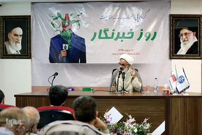 تجلیل از خبرنگار مدافع حرم