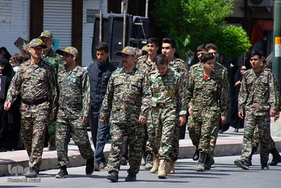 راهپیمایی مردم اصفهان در حمایت از عملیات «وعده صادق»