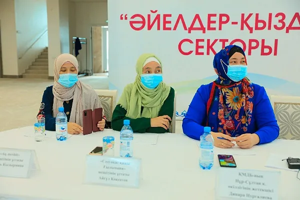 Конкурс чтения Корана среди женщин прошел в Казахстане