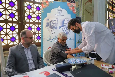 استقرار میز خدمت دستگاه‎های دولتی در مصلی امام خمینی (ره) تبریز‎